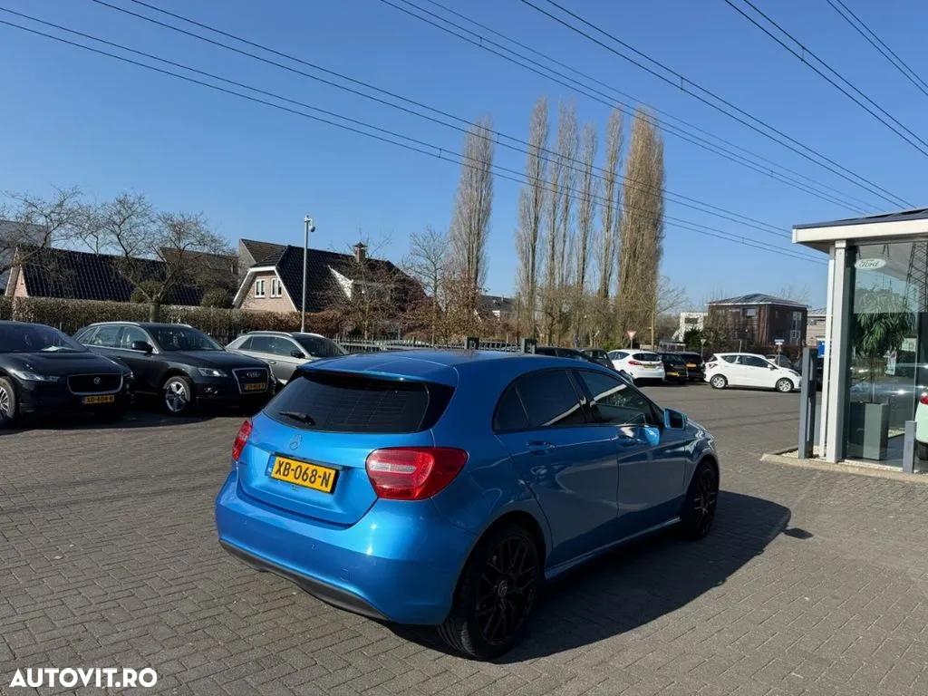 Mercedes-Benz A 180 CDI AMG Line - 14