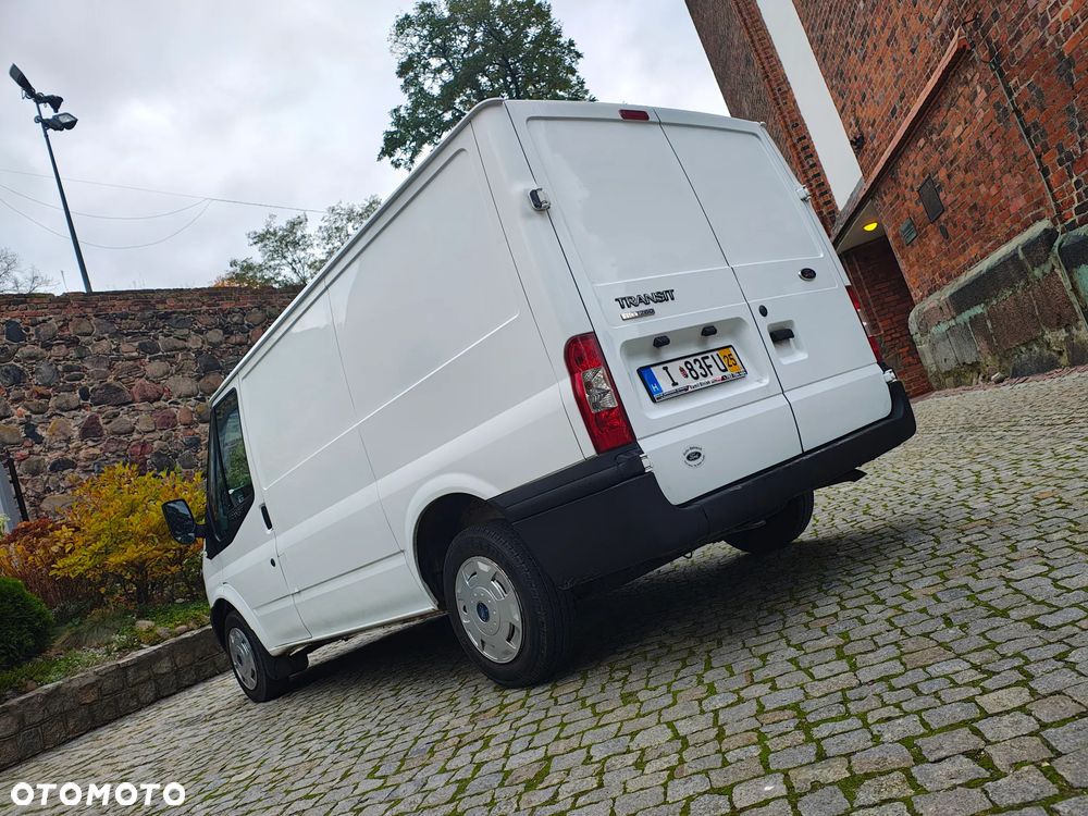Ford Transit - 30