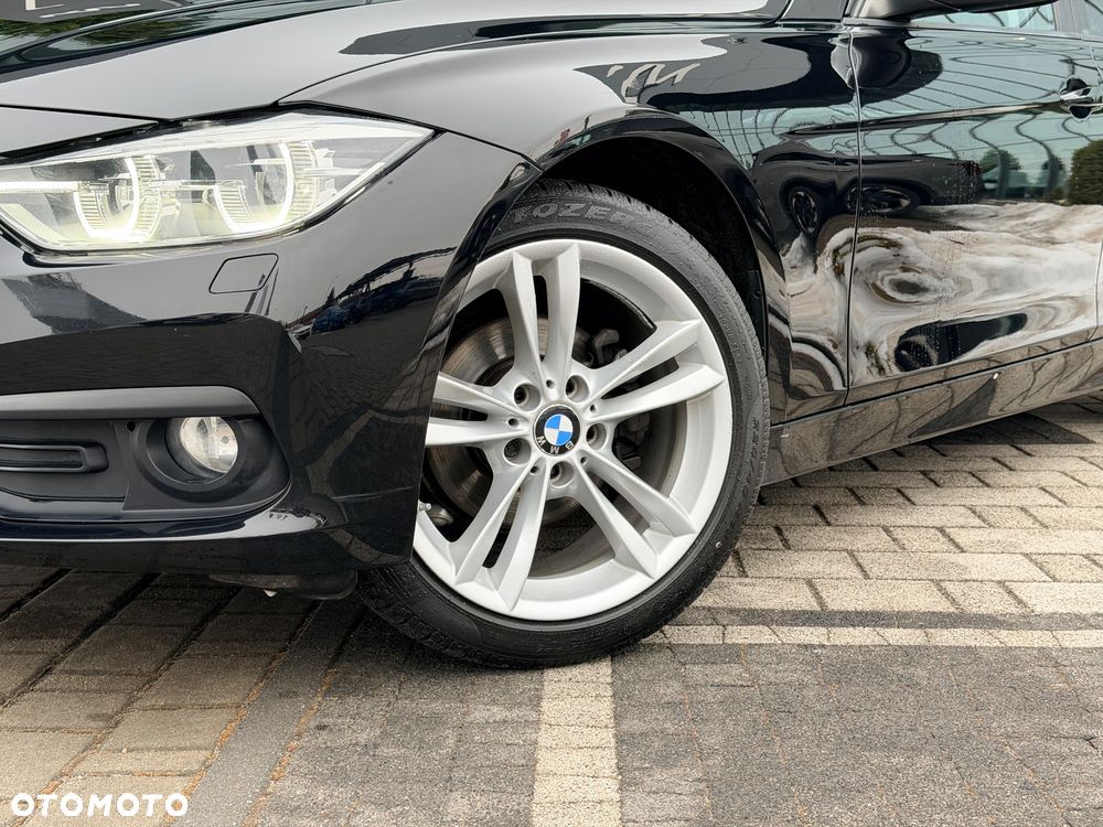 BMW Seria 3 318i - 2