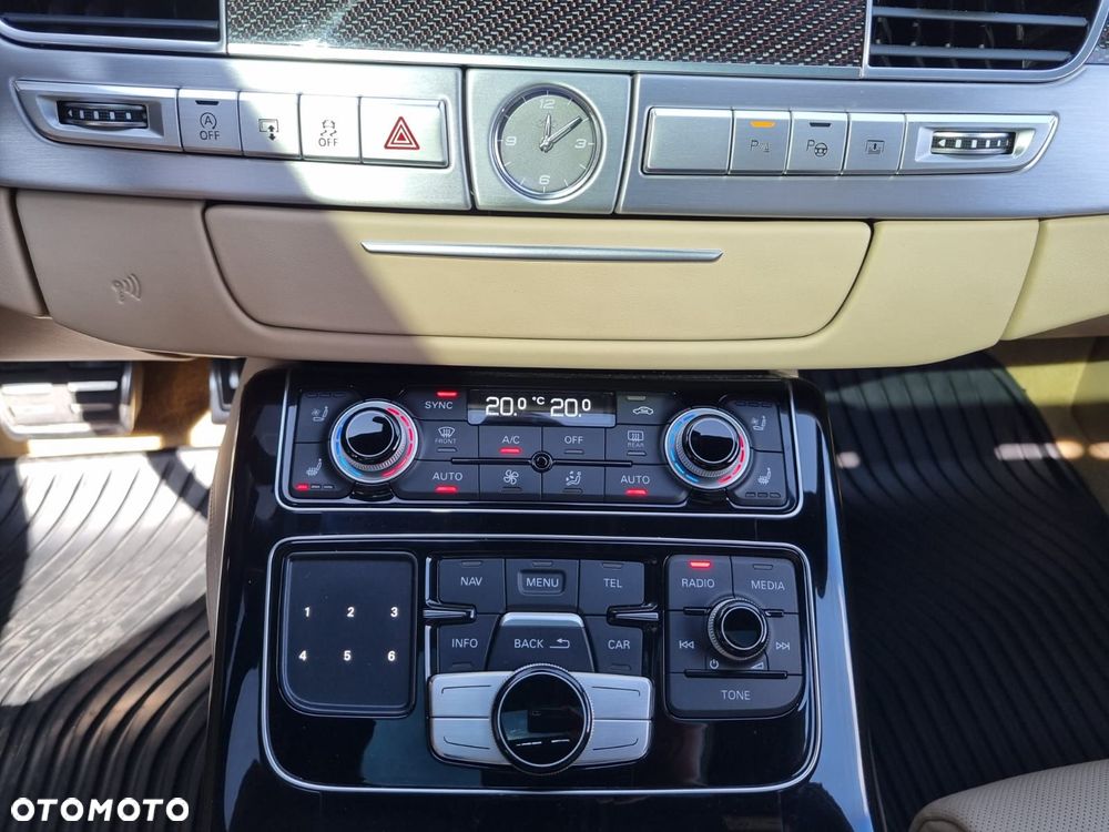 Audi S8 Plus 4.0 TFSI Quattro - 15