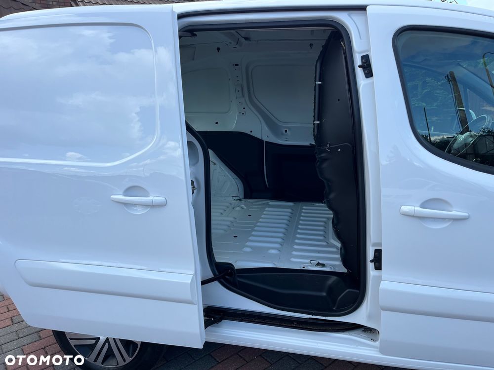 Citroën BERLINGO - 22