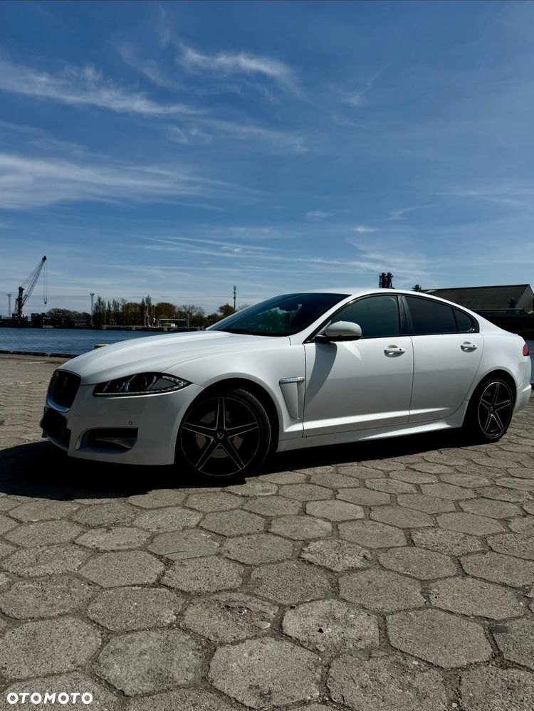Jaguar XF 2.2 D R-Sport - 1