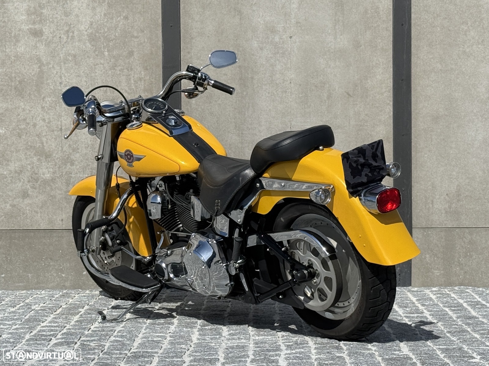 Harley-Davidson Fat Boy Fatboy FLSTF 1450 Edição Yellow Pearl - 8