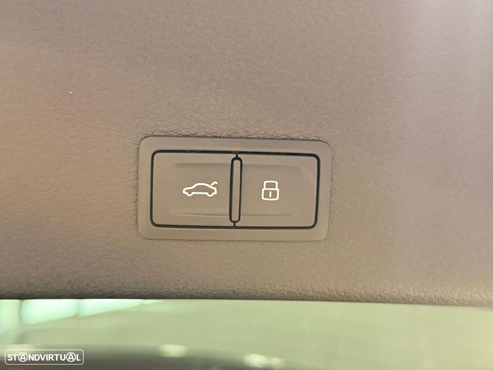 Audi e-tron 55 quattro S line - 27