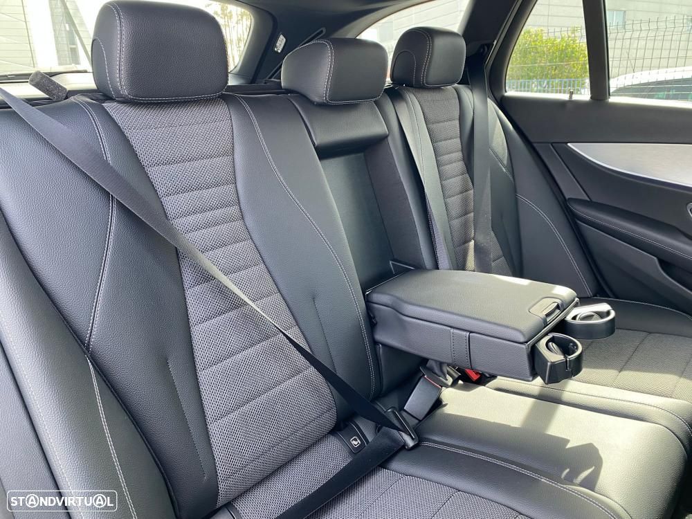 Mercedes-Benz E 300 - 11