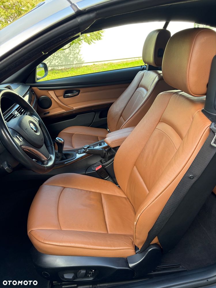 BMW Seria 3 320i Edition Exclusive - 6