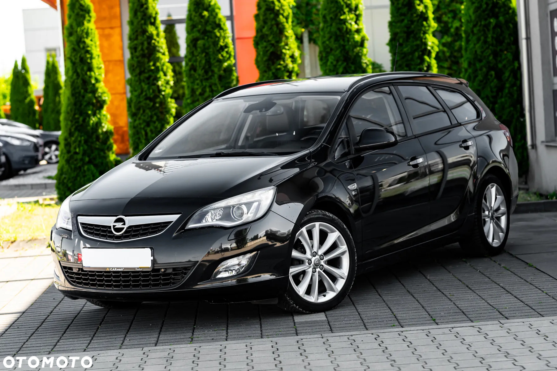 Opel Astra 1.4 Turbo Cosmo - 11