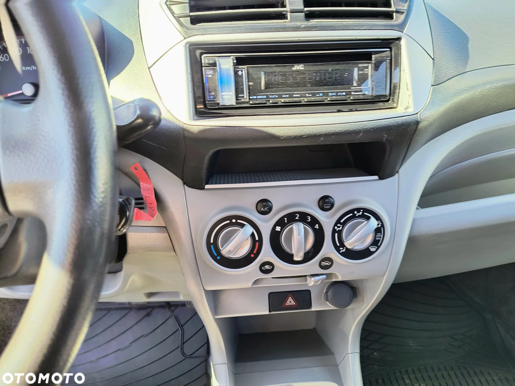 Suzuki Alto 1.0 Club City - 15