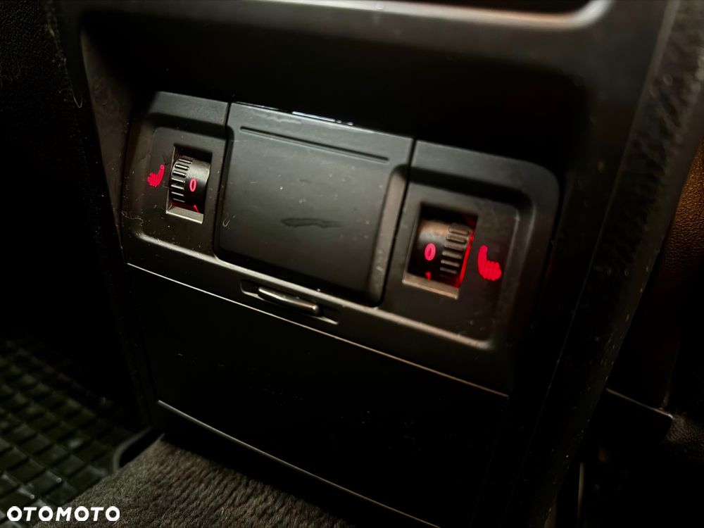 Volkswagen Passat - 8