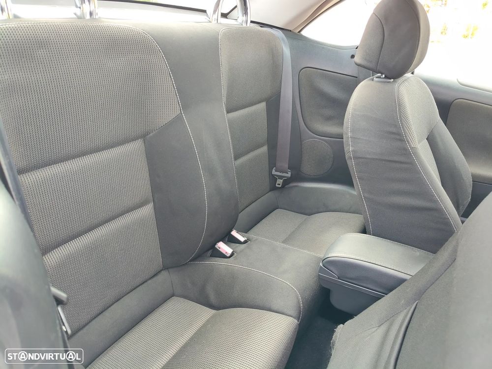 Peugeot 207 CC 1.6 16V - 21