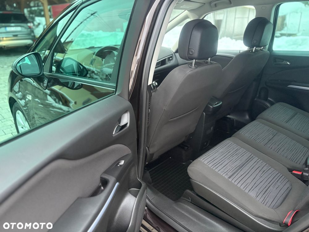 Opel Zafira Tourer 1.4 Turbo Business Innovation - 17