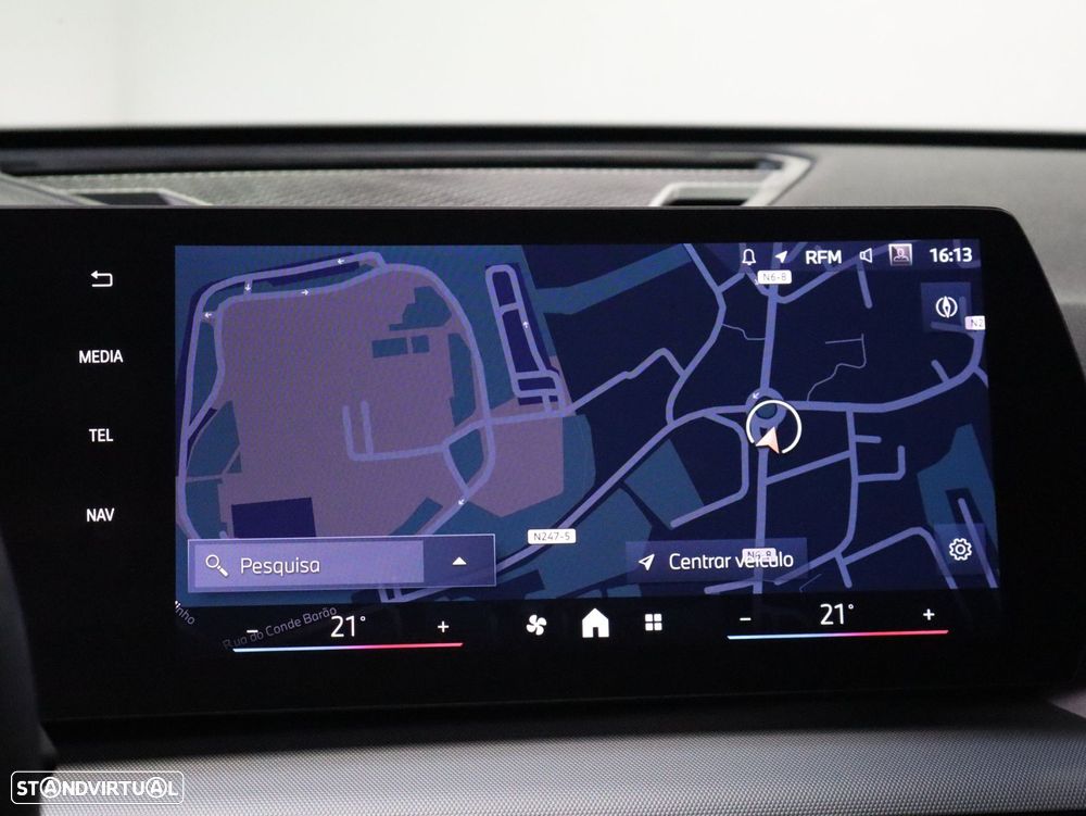 BMW X1 sDrive18i - 13