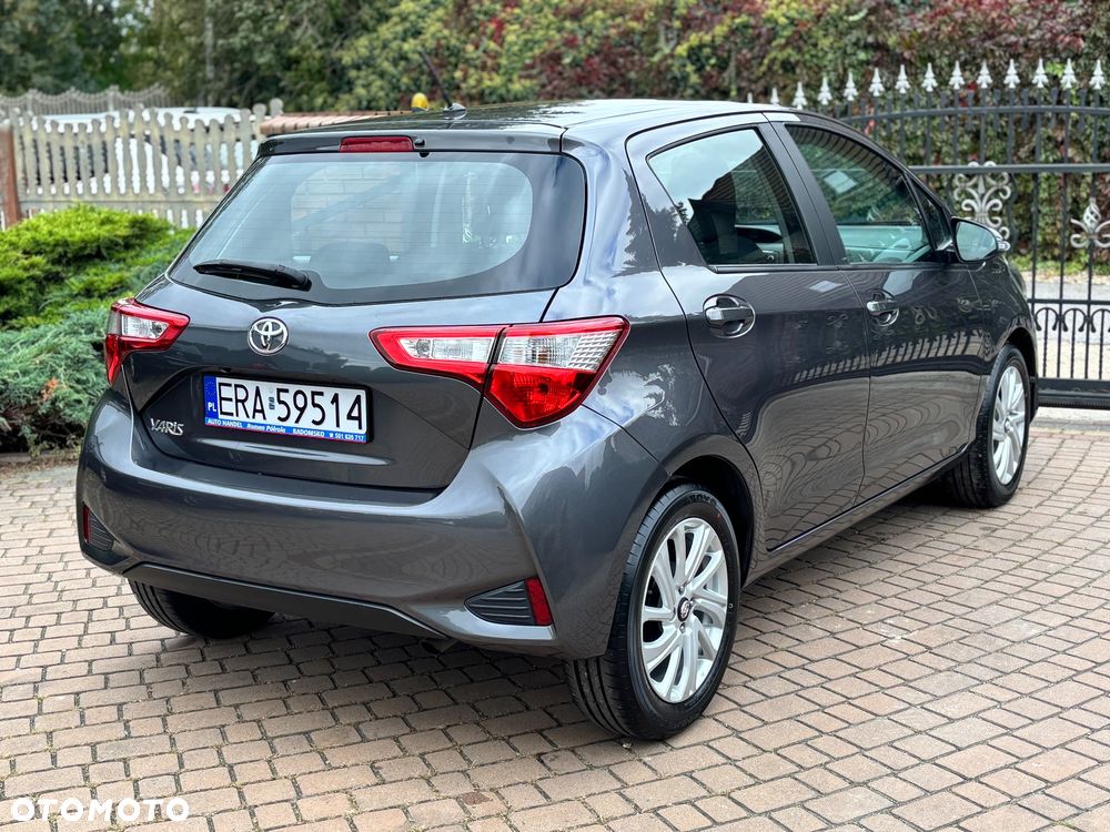 Toyota Yaris 1.5 Premium - 7