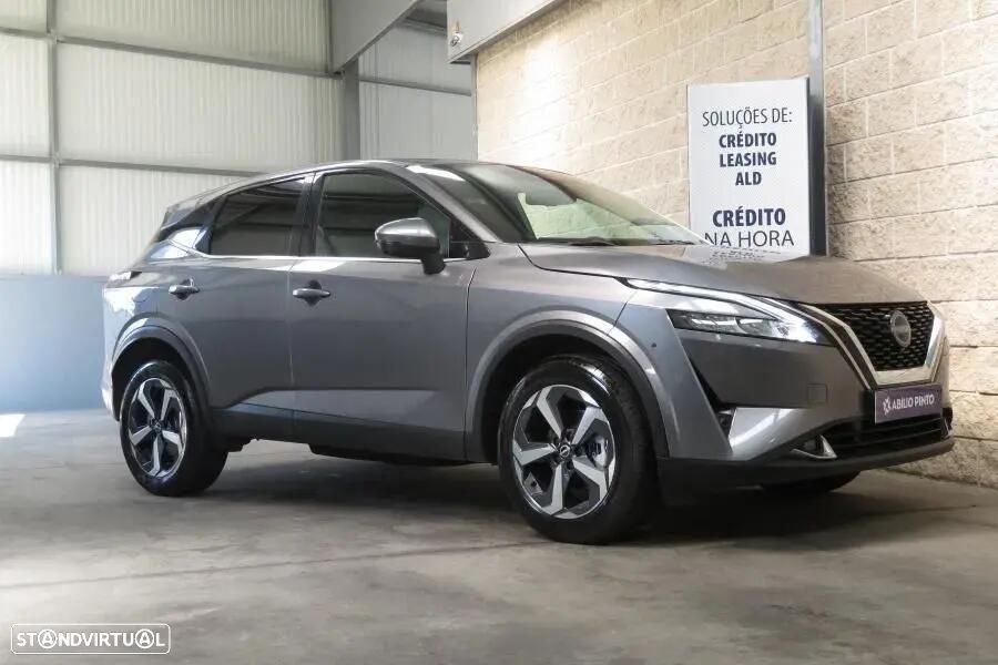 Nissan Qashqai 1.3 DIG-T N-Connecta LED Xtronic — fotografia 33
