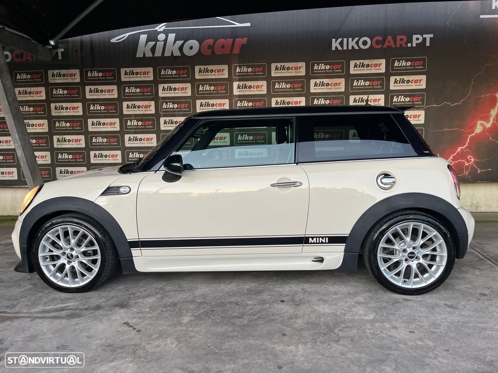 MINI 3 Portas Cooper D - 5