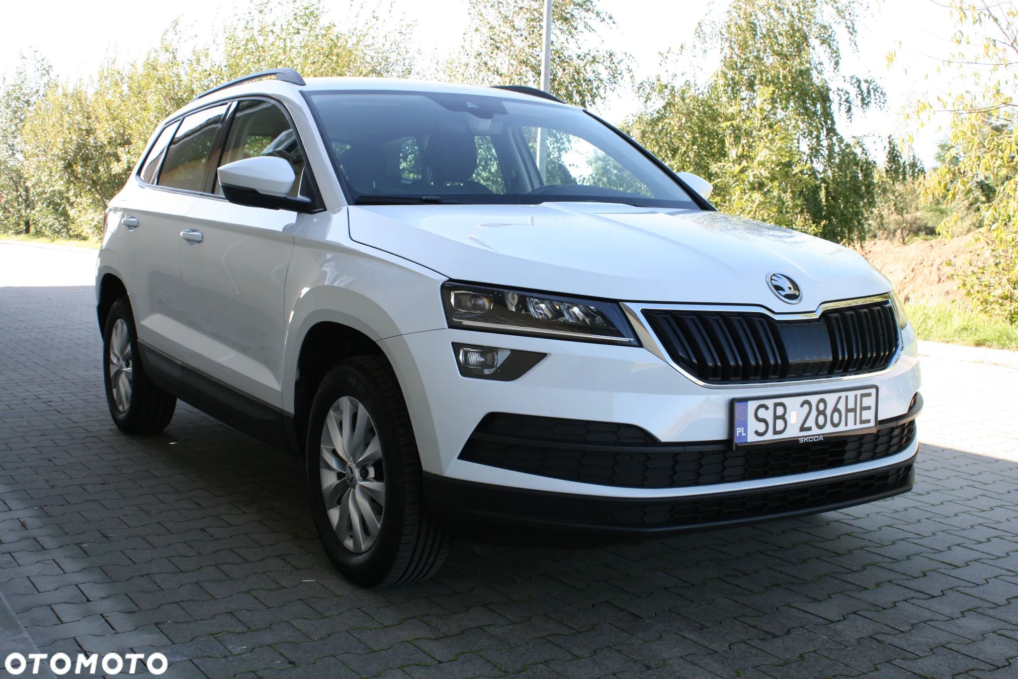 Skoda Karoq 1.0 TSI 4x2 Ambition - 1