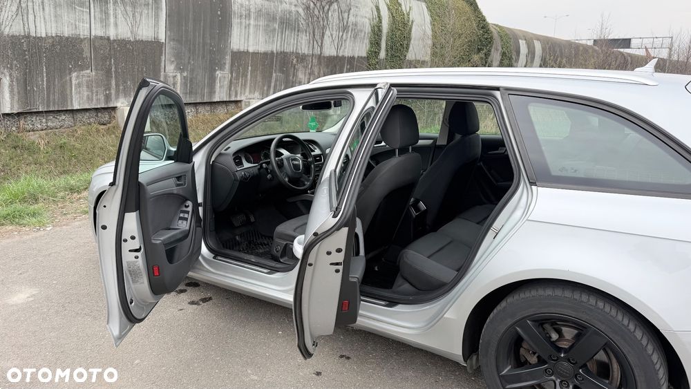 Audi A4 Avant 2.0 TDI Multitronic - 8