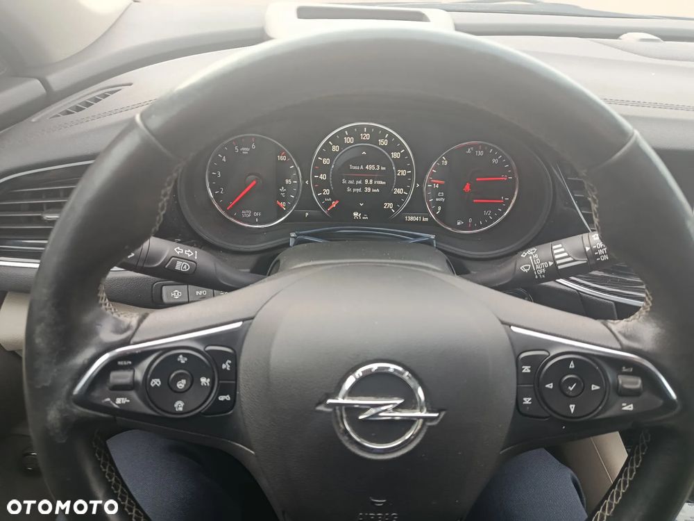 Opel Insignia 2.0 CDTI 4x4 Elite S&S - 10
