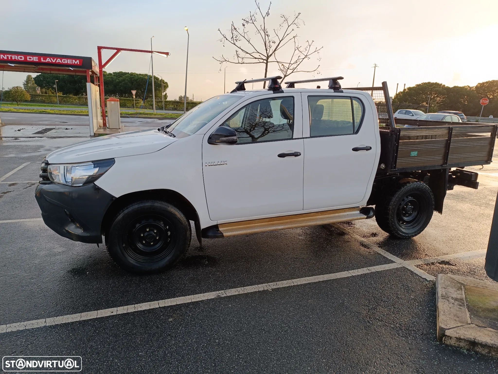 Toyota Hilux 4x4 IVA dedutível - 1