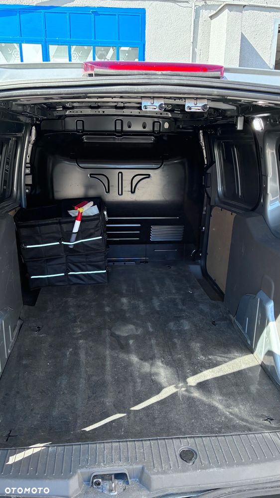 Ford Transit Connect - 7