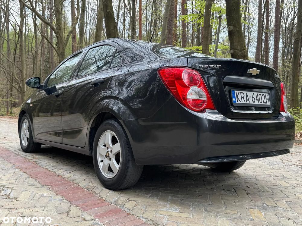 Chevrolet Aveo 1.2 LT+ - 15