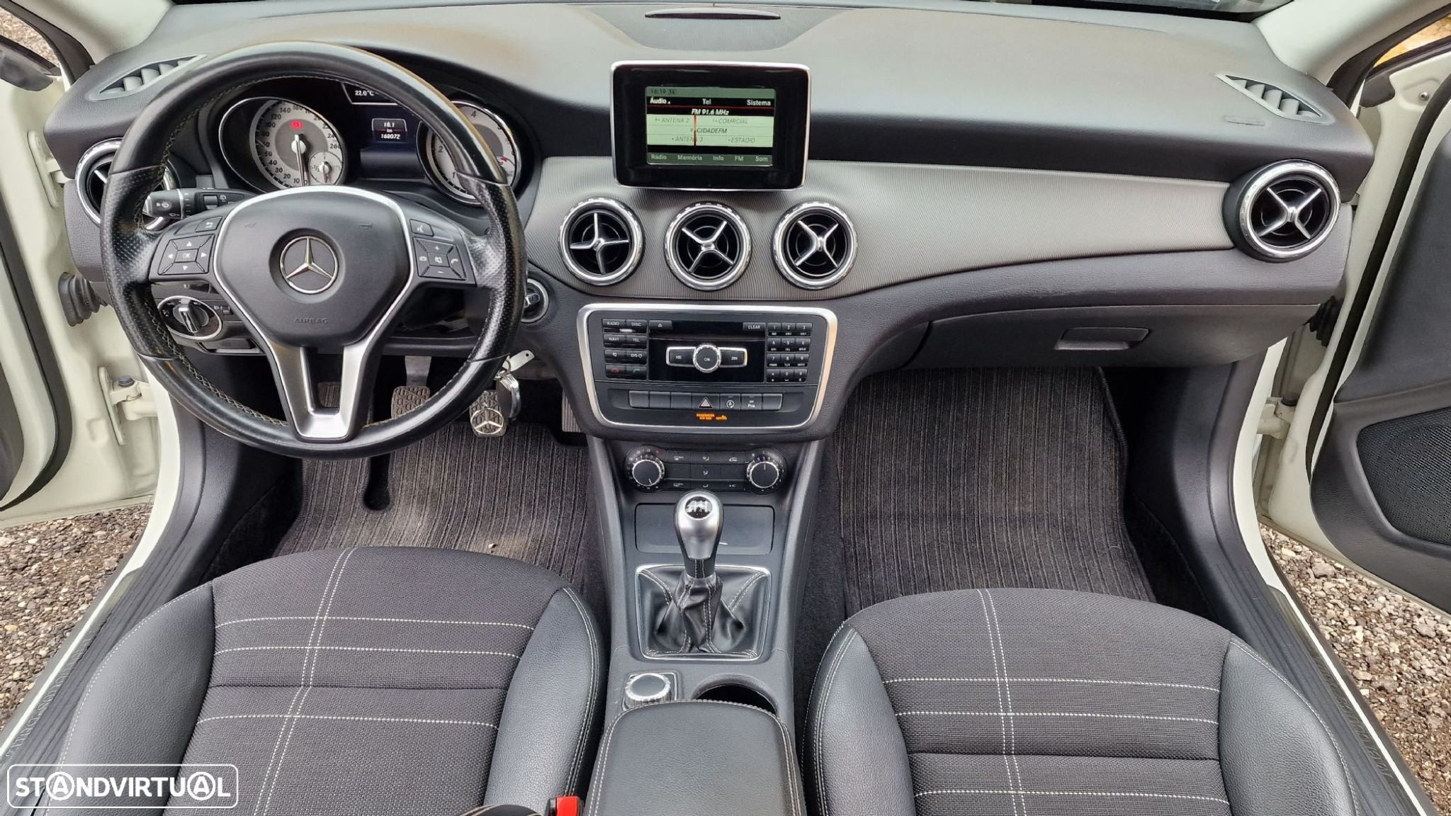 Mercedes-Benz GLA 180 CDi Urban - 18