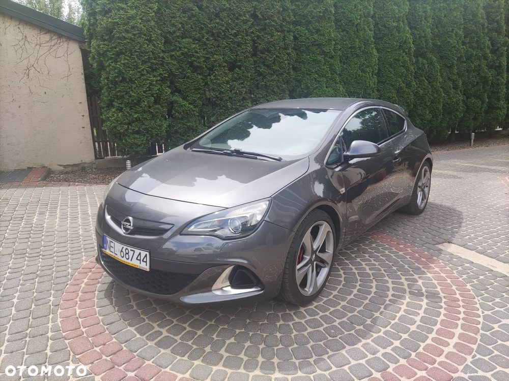 Opel Astra GTC 1.6 Turbo Innovation - 1