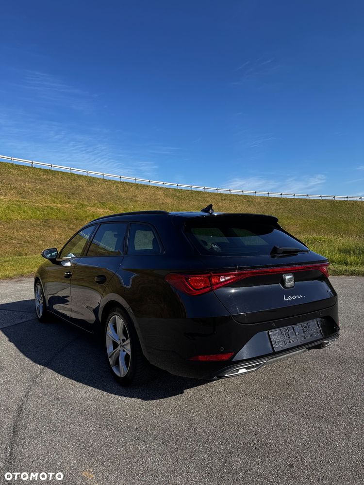 Seat Leon 2.0 TDI DSG FR Black Edition - 12