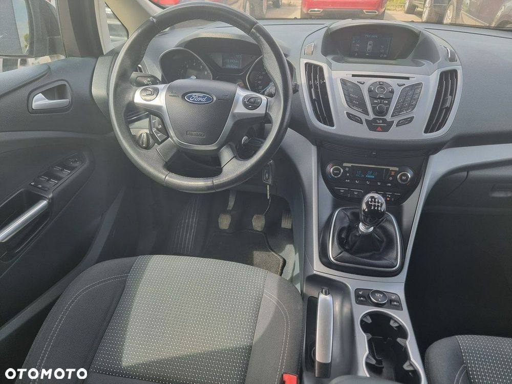 Ford Grand C-MAX - 18