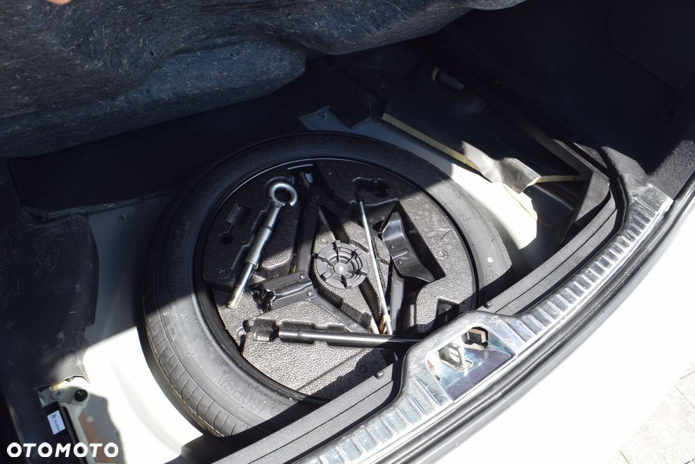 Volvo XC 60 D4 Geartronic Momentum Pro - 38