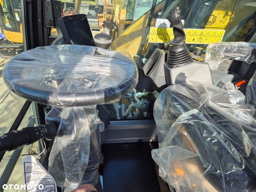 Caterpillar M314 M315 NOWA MASZYNA - 8