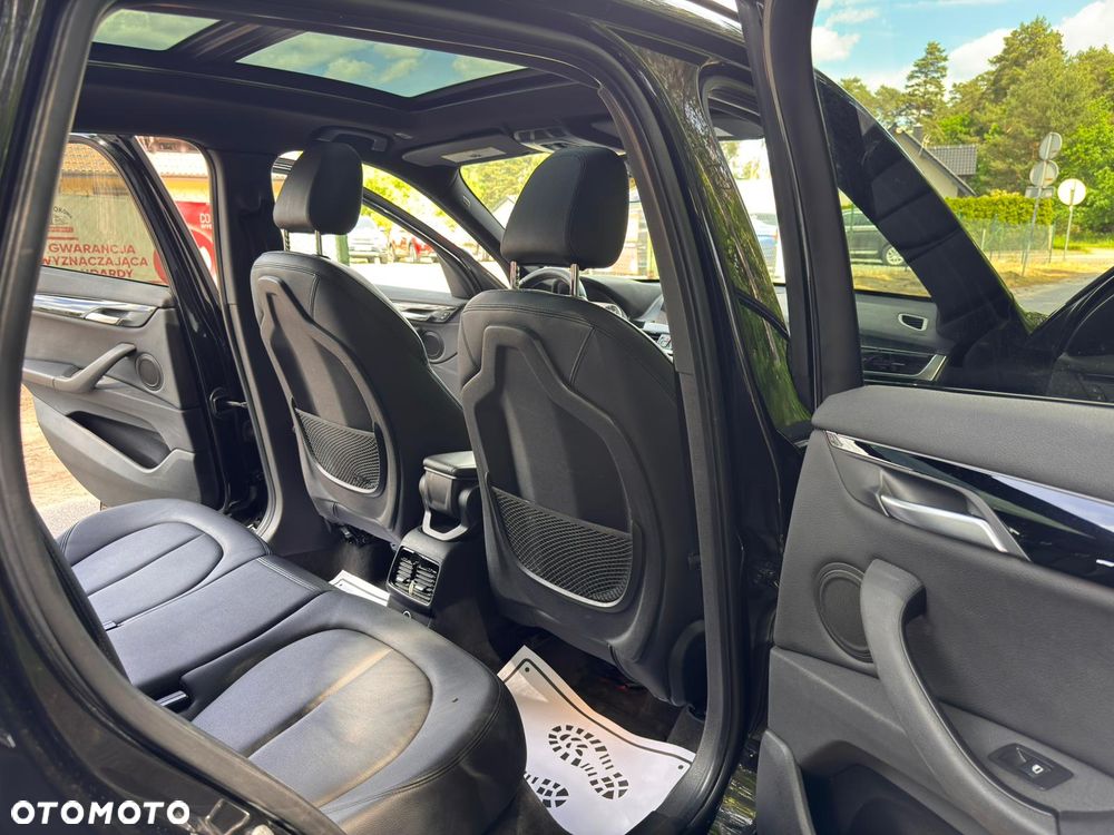 BMW X1 xDrive25i GPF xLine sport - 17