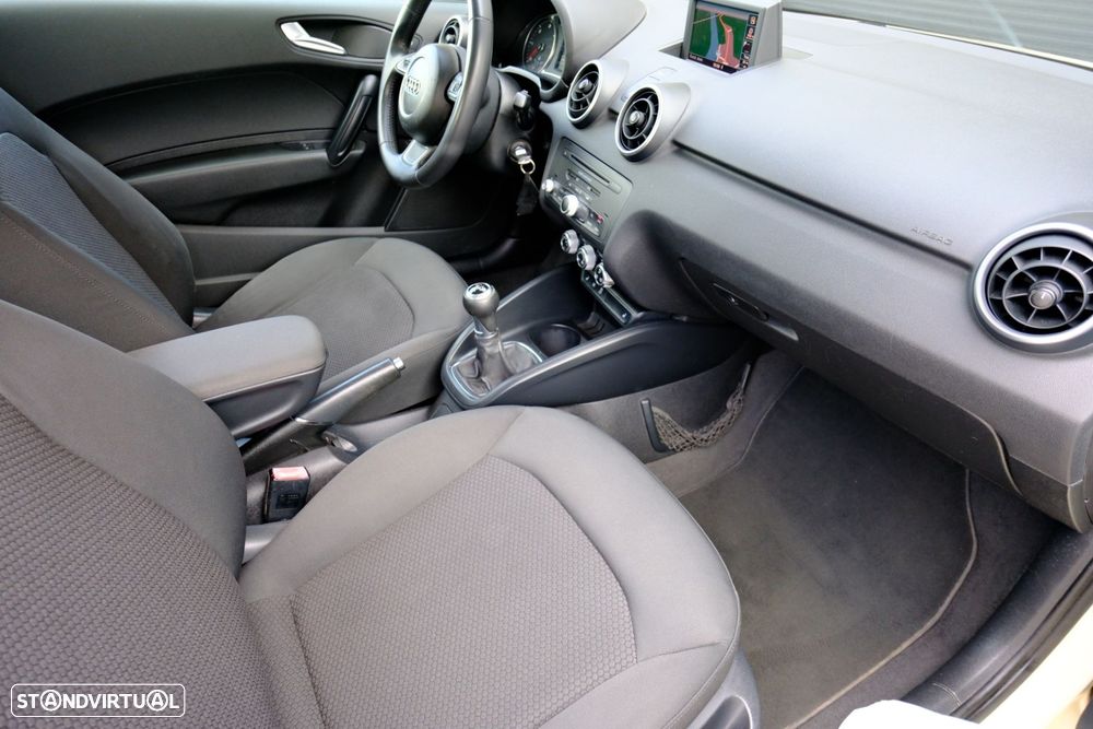 Audi A1 1.6 TDI Advance - 10