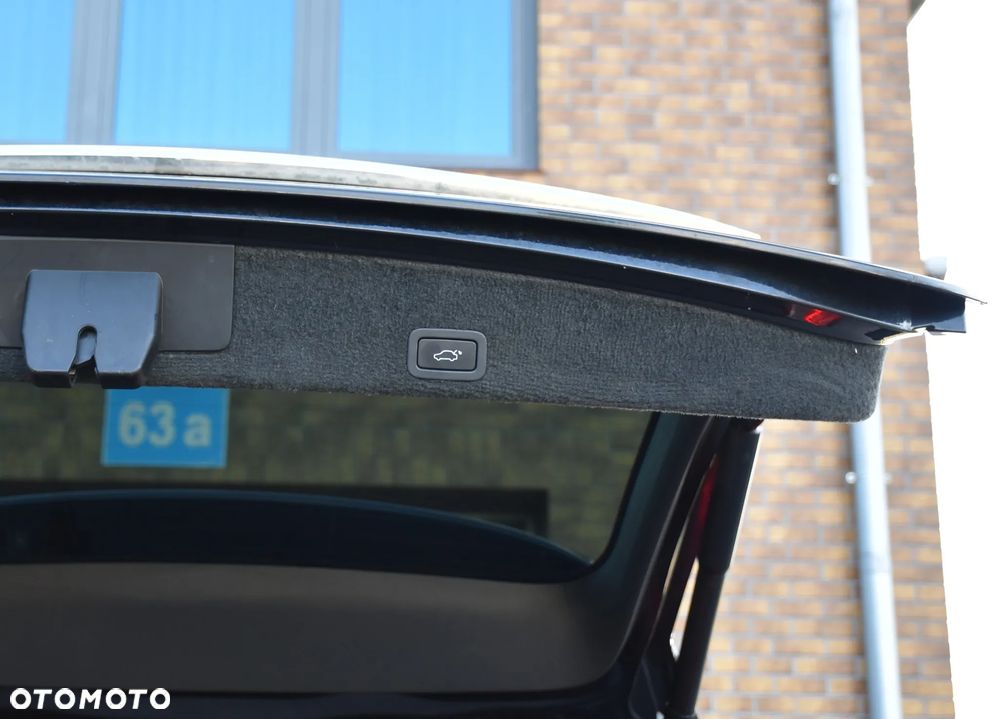 Volvo XC 60 D4 Geartronic Ocean Race - 18