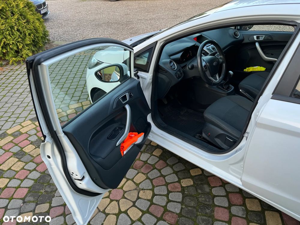 Ford Fiesta 1.25 Champions Edition - 9
