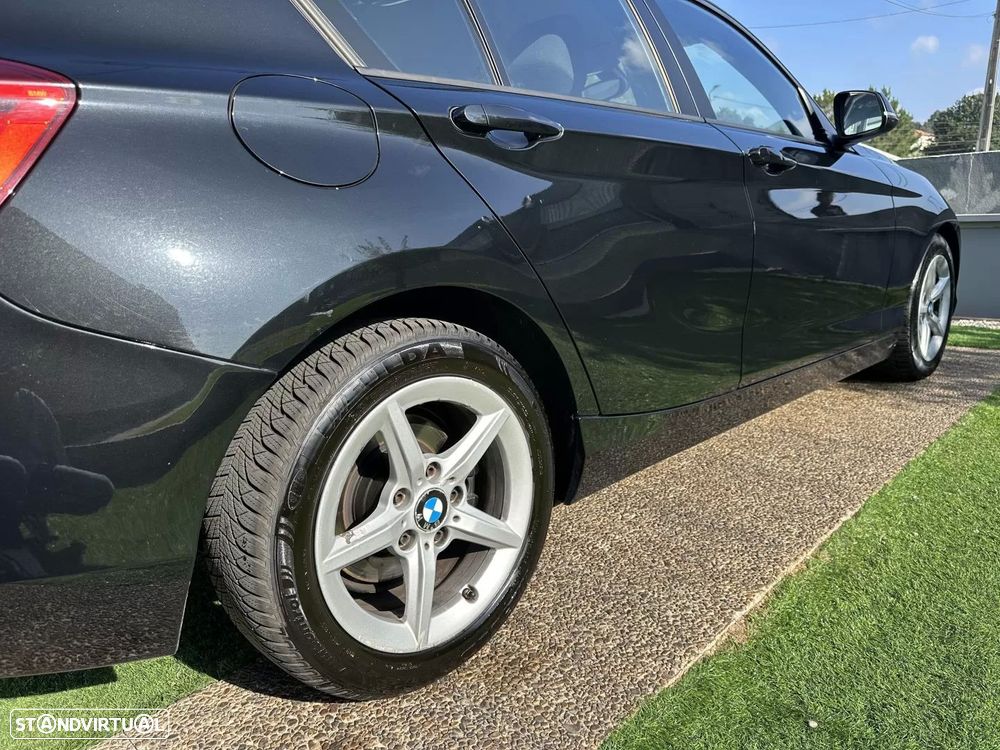 BMW 116 d Sport Line - 21