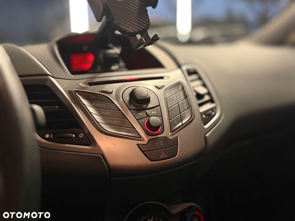 Ford Fiesta 1.25 Trend - 11