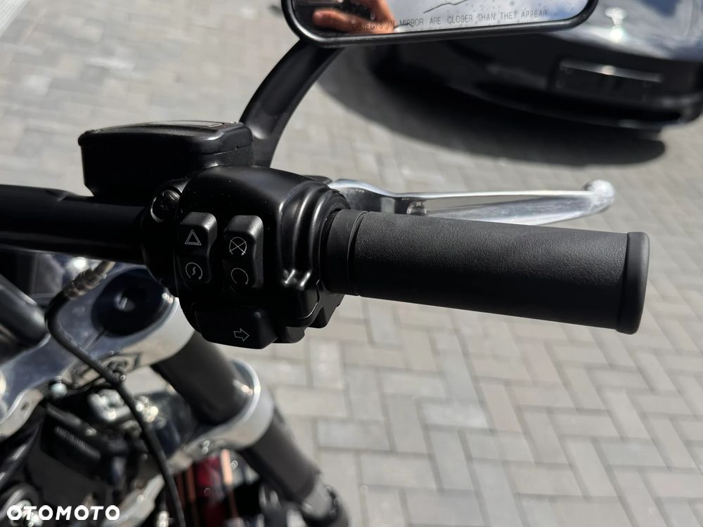 Harley-Davidson Softail Sport Glide - 14