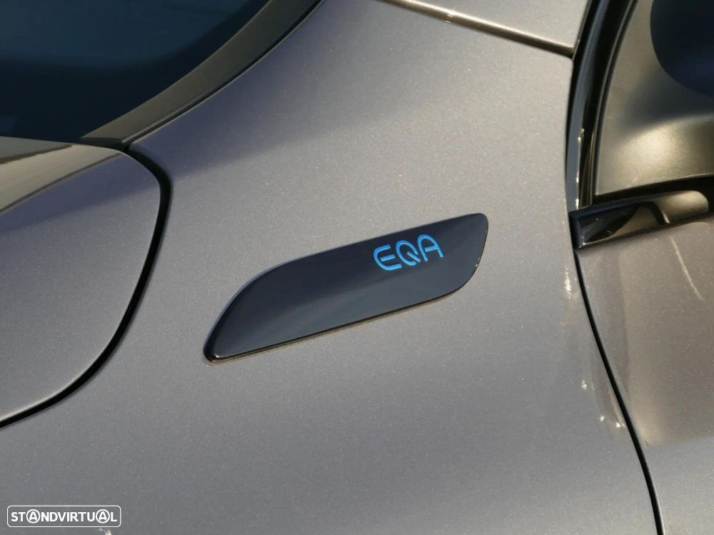Mercedes-Benz EQA 250 AMG Line - 10