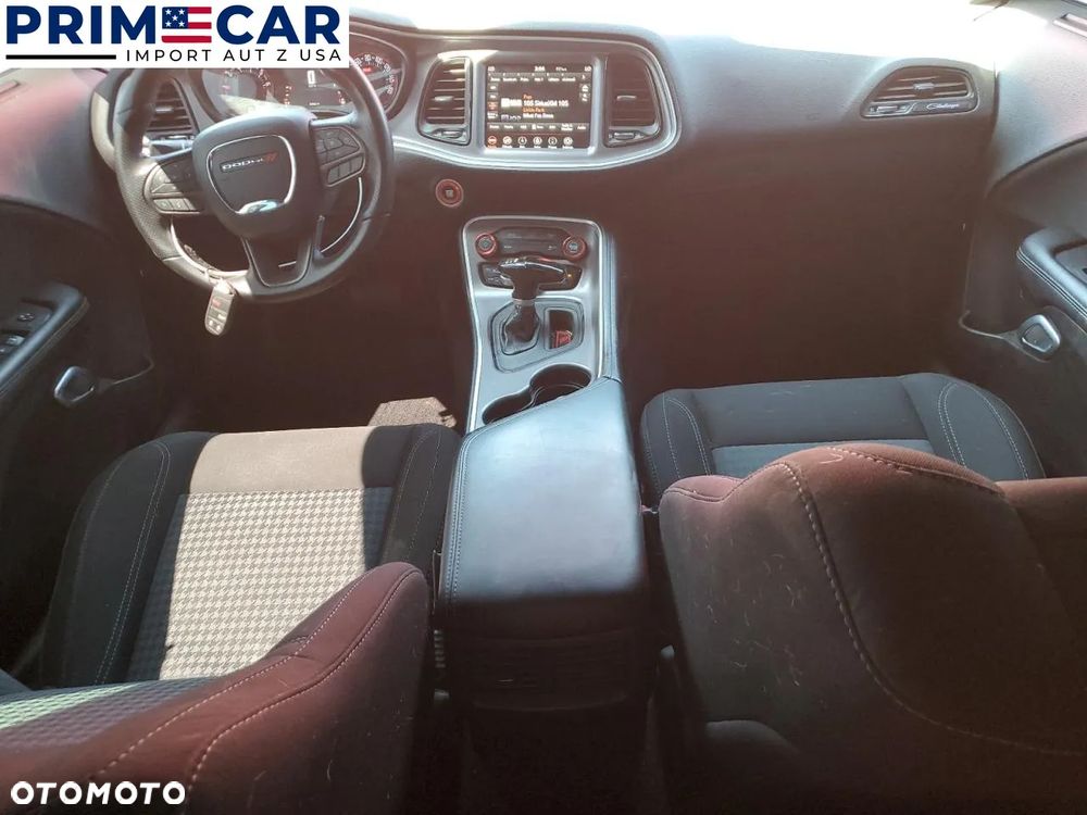Dodge Challenger 3.6 SXT - 8