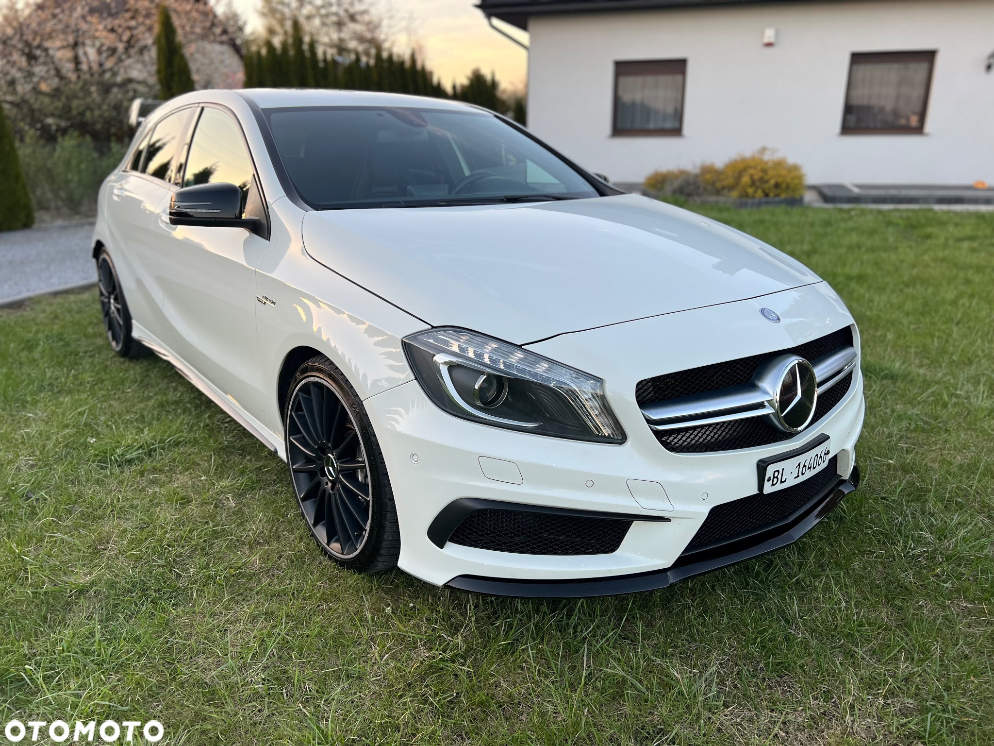 Mercedes-Benz Klasa A 45 AMG 4-Matic - 3