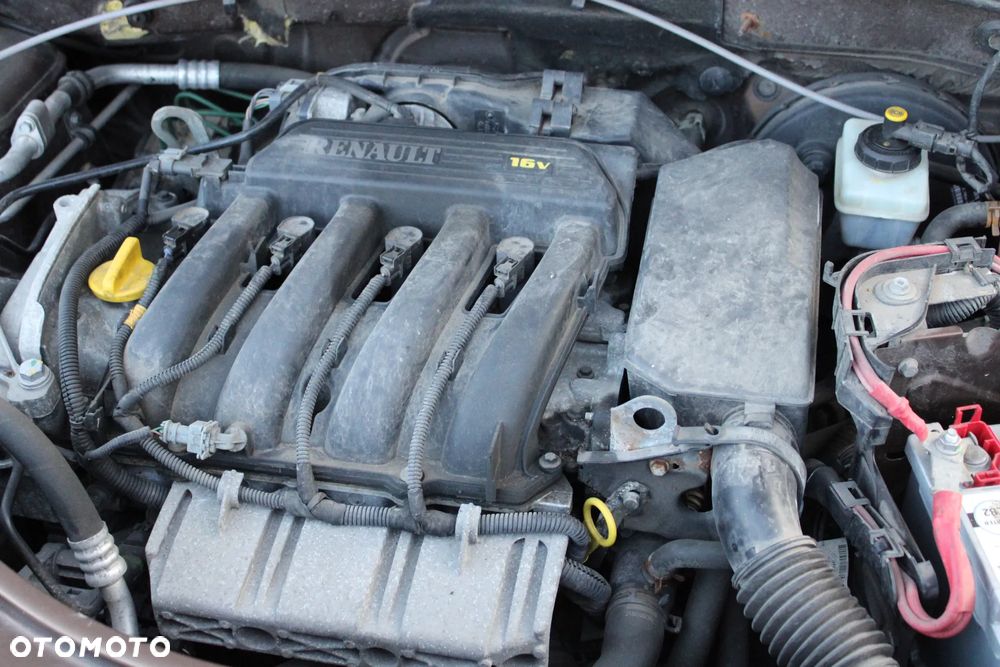 Dacia Duster 1.6 - 23