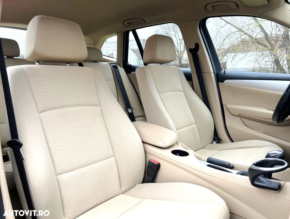 BMW X1 xDrive20d Aut. - 9