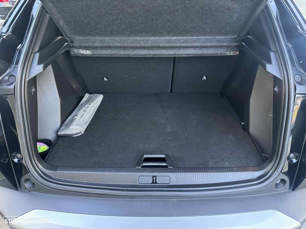 Peugeot 2008 1.2 PureTech GT EAT8 - 28