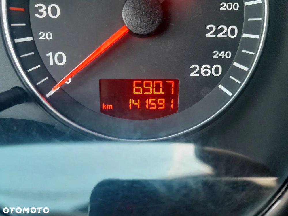 Audi A3 3-drzwiowe 2.0 TDI DPF S Line Sportpaket plus - 17