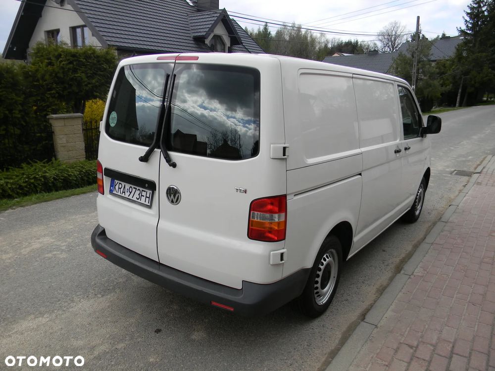 Volkswagen Transporter - 27