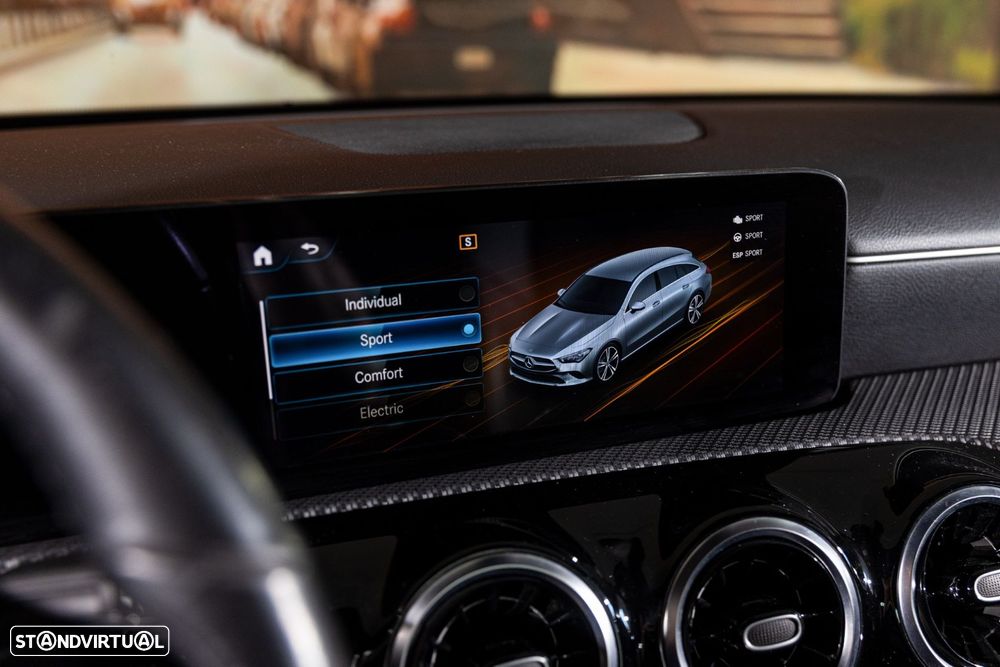 Mercedes-Benz CLA 250 e - 17
