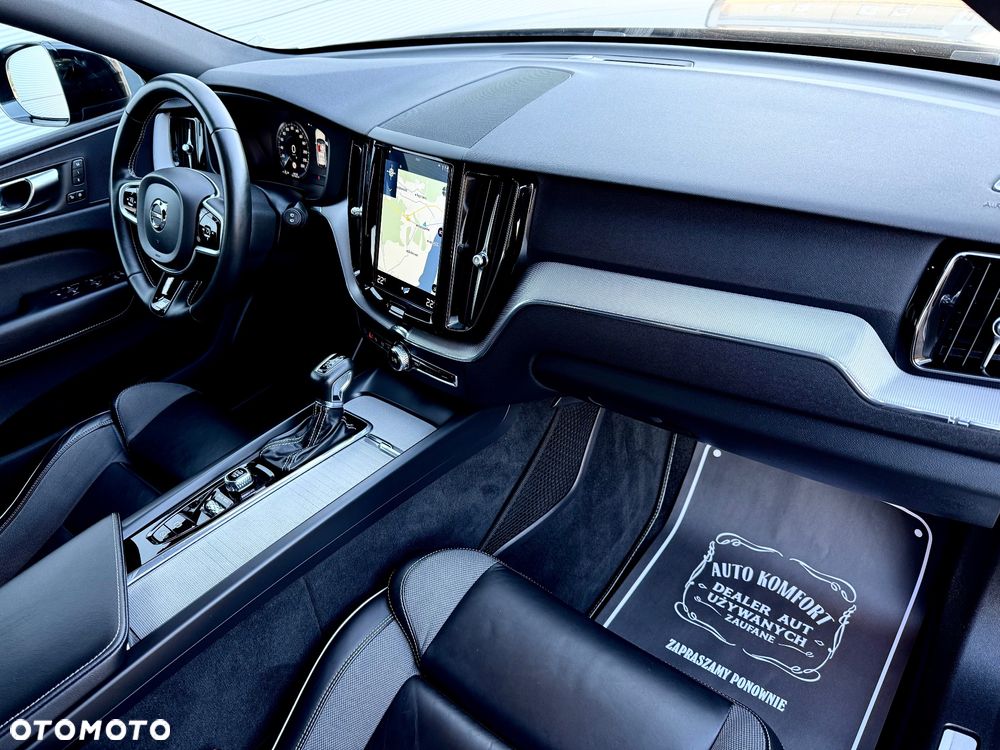 Volvo XC 60 D4 Geartronic RDesign - 31