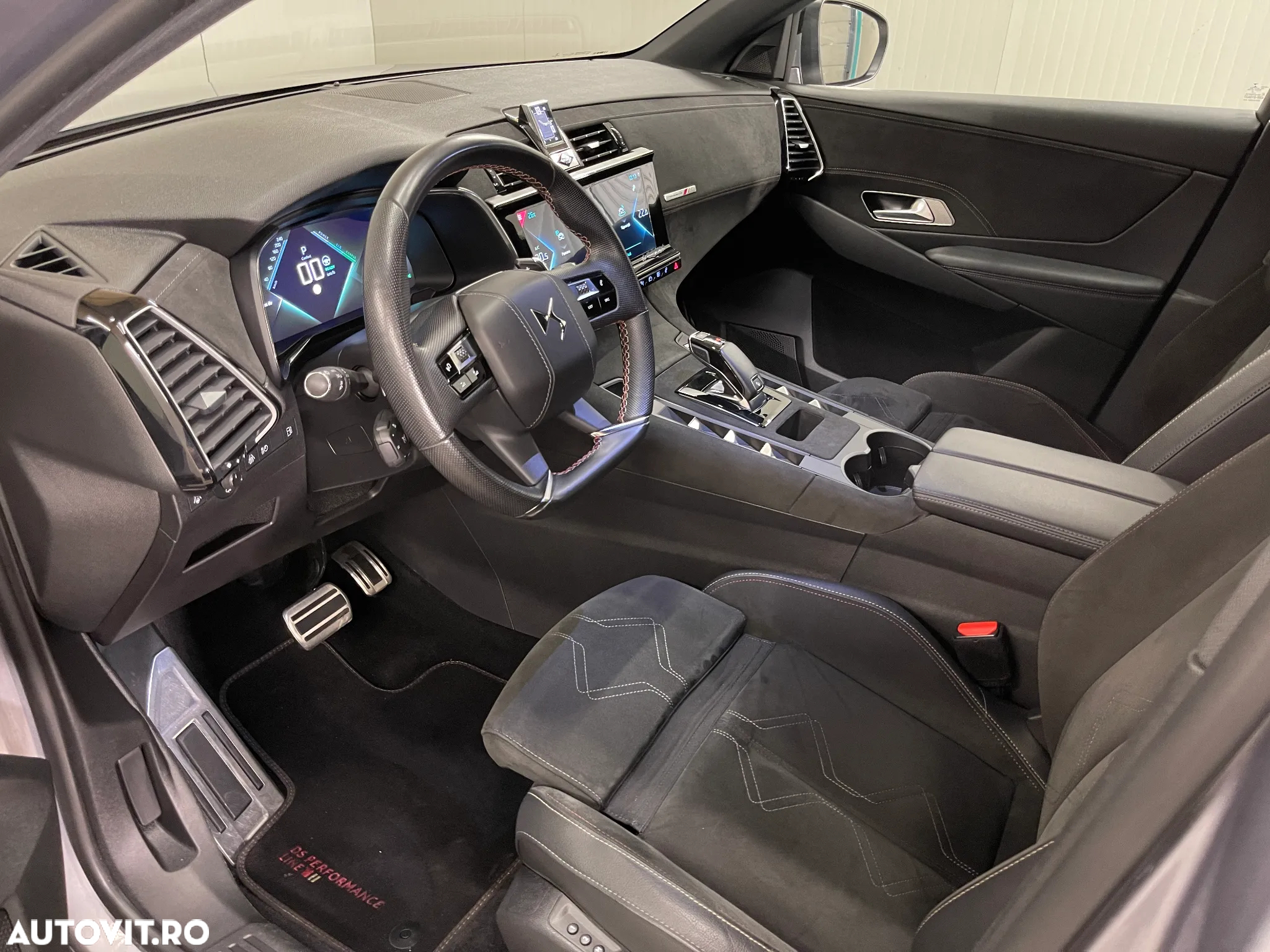 DS Automobiles DS 7 Crossback DS7 1.6 PHeV FWD 225 EAT8 PERFORMANCE LINE + - 5