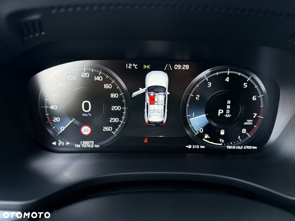 Volvo XC 60 - 39
